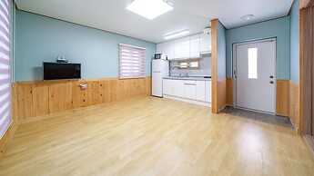 Taean Hansung Healingcamp Dokche Pension