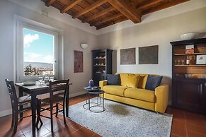 Florence in the Window - Hosted by Sweetstay