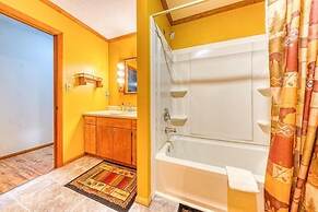 Lazy Creek Retreat 2 Bedroom Home by RedAwning