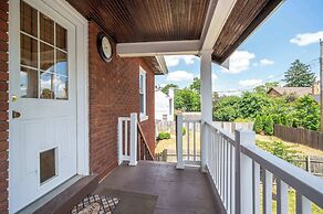 Devou Park Cottage 2