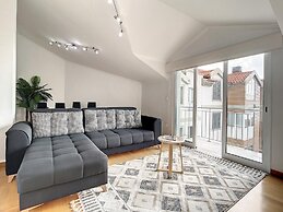 Desert Island Apartment