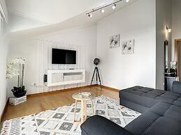 Desert Island Apartment