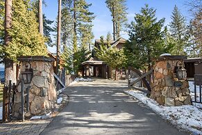 Homewood on the Lake