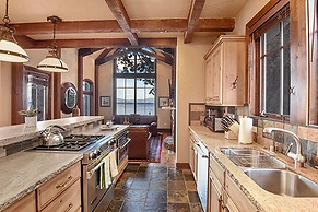 Homewood on the Lake