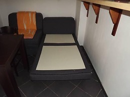 Apartment 11 Sleeps 4 Guests