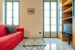 Bellagio Central Square by Wonderful Italy