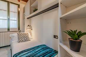 Bellagio Central Square by Wonderful Italy