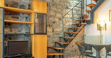 Bellagio Central Square by Wonderful Italy