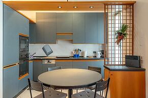 Bellagio Central Square by Wonderful Italy