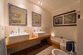 Ognissanti Suites - Hosted by Sweetstay