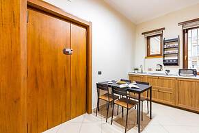 Toledo Bright Apartment by Wonderful Italy