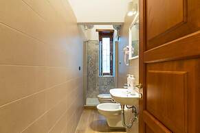 Toledo Bright Apartment by Wonderful Italy