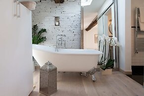 Design Loft in Florence - Hosted by Sweetstay