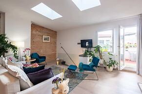 Design Loft in Florence - Hosted by Sweetstay