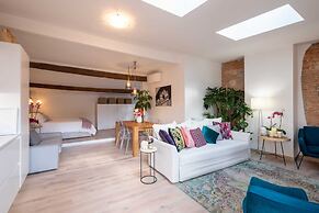 Design Loft in Florence - Hosted by Sweetstay