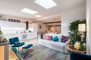 Design Loft in Florence - Hosted by Sweetstay