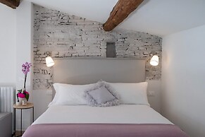 Design Loft in Florence - Hosted by Sweetstay