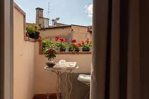 Design Loft in Florence - Hosted by Sweetstay