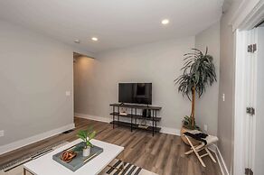 The Luxe Spot 1