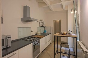 Santospirito Suite - Hosted by Sweetstay