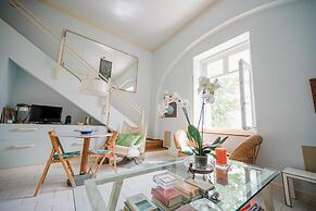 Charming Loft Camerelle