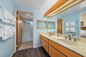 Big Island Keauhou Punahele by Coldwell Banker Island Vacations