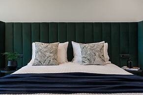 2 Sidebyside Suites in Athens Riviera by The Olon