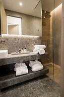 Luxury Apt Near the Beach Athens Riviera by Olon