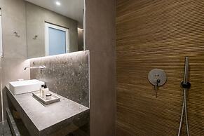 Luxury Apt Near the Beach Athens Riviera by Olon