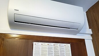 Inviting Apartment 7 Sleeps 4 Guests