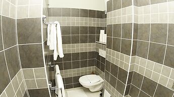 Inviting Apartment 7 Sleeps 4 Guests