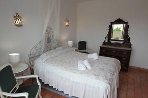 Beautiful Villa in Praia da Salema max 6 People