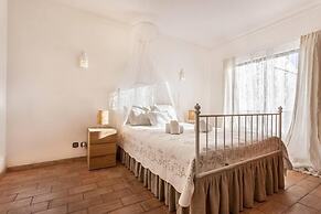 Beautiful Villa in Praia da Salema max 6 People