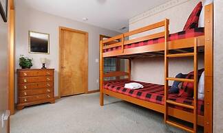 At Last 2 Bedroom Home by RedAwning