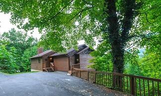 At Last 2 Bedroom Home by RedAwning