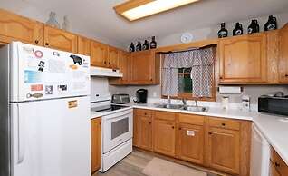 At Last 2 Bedroom Home by RedAwning