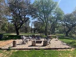 Ot 3515h Texas Yurt Haus: Horned Frog 1 Bedroom Cabin by RedAwning