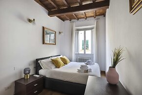Oltrarno Modern Apartment in Florence - Hosted by Sweetstay