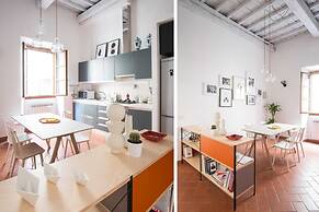 Design Apt Florence-hosted by Sweetstay