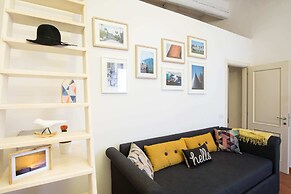 Design Apt Florence-hosted by Sweetstay