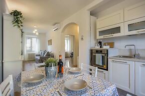 Sanzanobi Suite - Hosted by Sweetstay