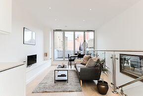 Trafalgar Square by Excel Apartments