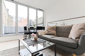 Trafalgar Square by Excel Apartments