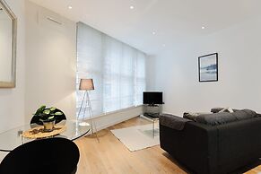 Trafalgar Square by Excel Apartments