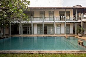 41 Lighthouse Street