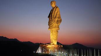 The Royal Heritage Tent Resort - Statue Of Unity