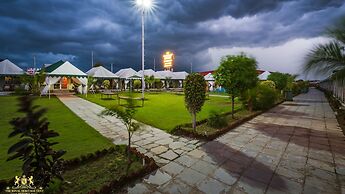 The Royal Heritage Tent Resort - Statue Of Unity