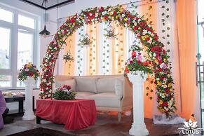 Lotus Club Boutique Hotel