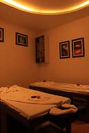 Lotus Club Boutique Hotel