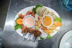 Lotus Club Boutique Hotel